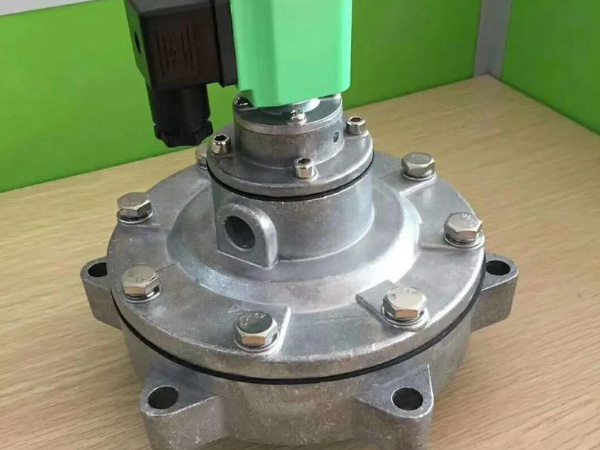Submerged Pulse Jet Valve